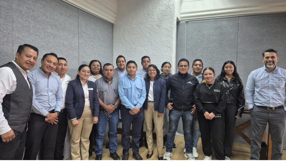 Sesión de formación con participantes